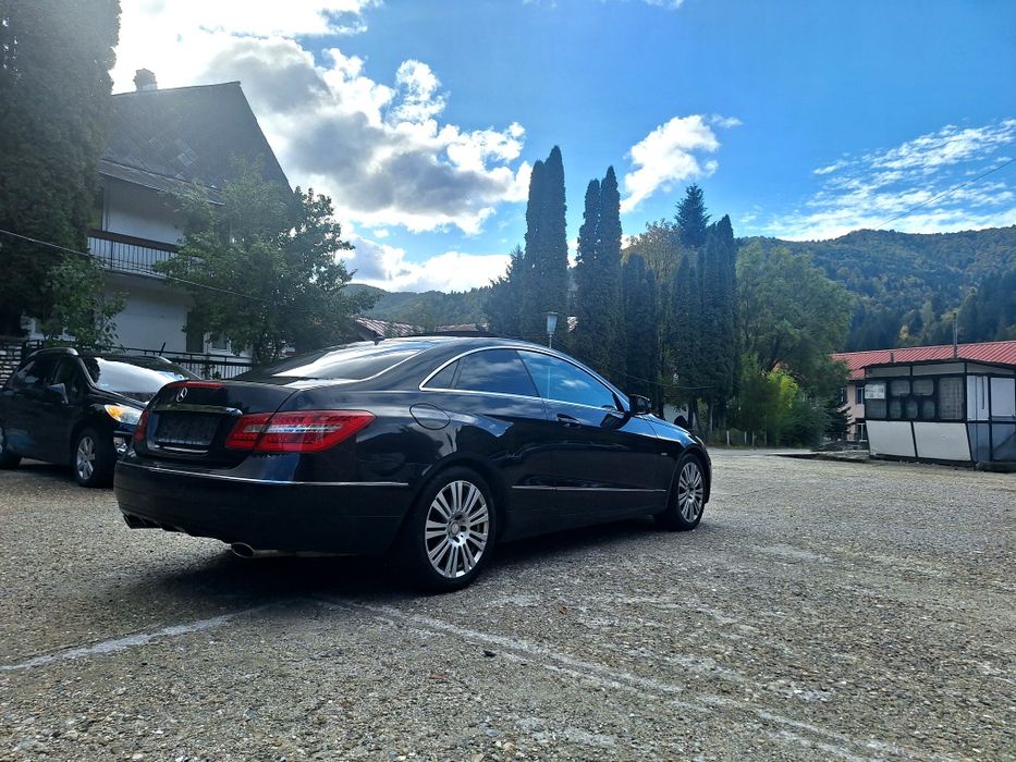 MERCEDES-BENZ E-Class 2010 — imagine 4