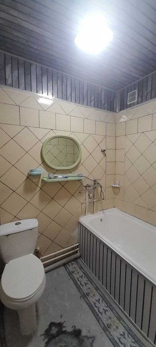 Продаётся 1х квартира на 3 этаж орр КАФЕ БАХОР