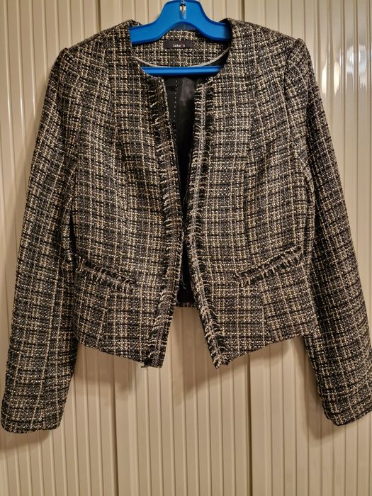 Сако с 2% вълна на марката Jake