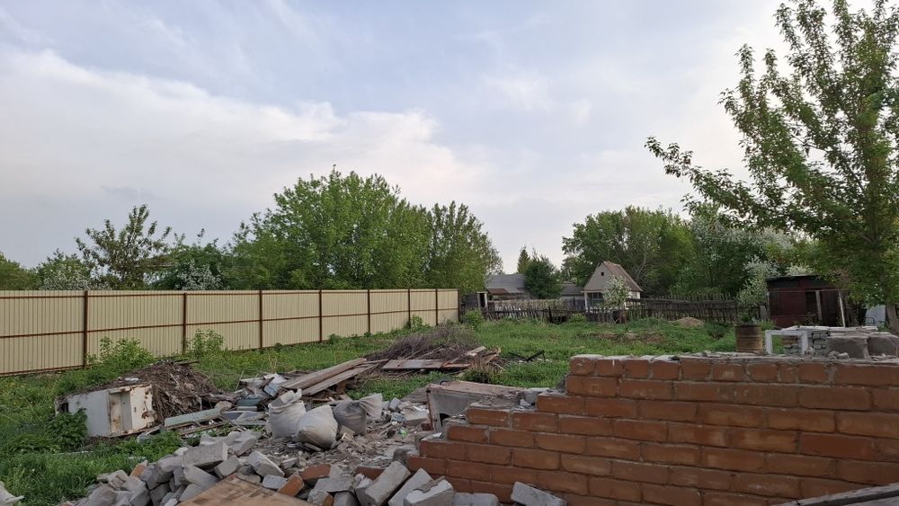 Продаётся дачный участок