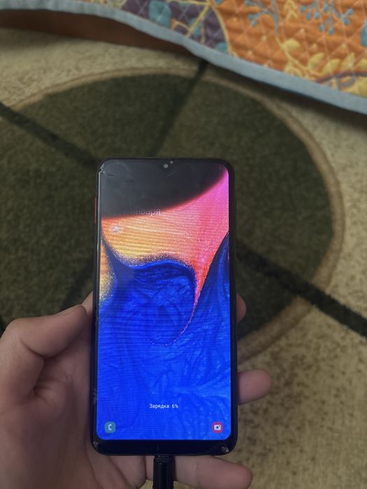 Самсунг А10 разбитый