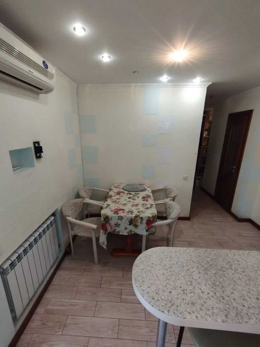 Дава се под наем Двустаен апартамент в София, Център - 55 кв.м за 392.7 € - Снимка #4