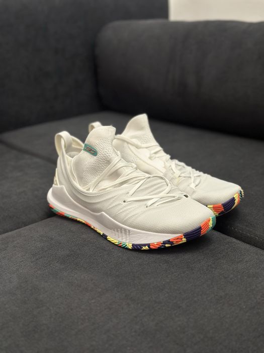 Curry 5 under armour white