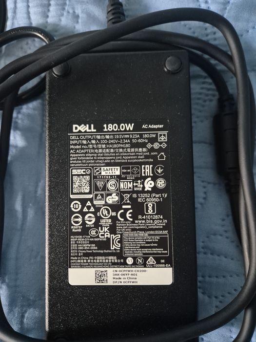 DELL 180w адаптер