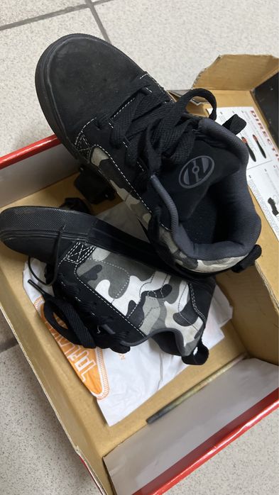 heelys кроссовки на роликах 31р