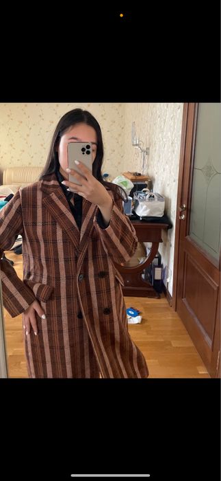 Пальто женское коричневое