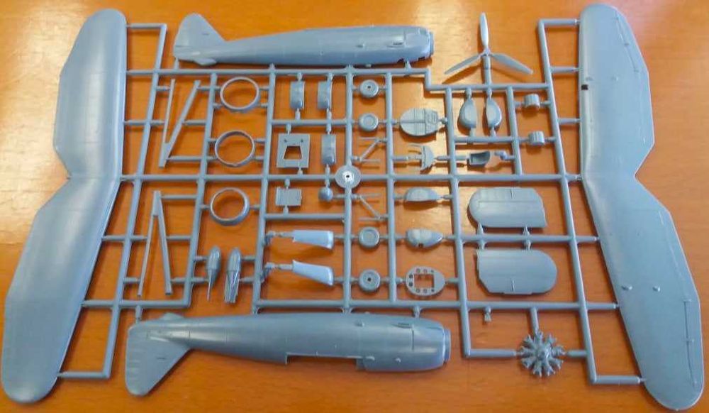 Сборная модель самолета Хеншель Hs-126 (MATCHBOX 1:72)