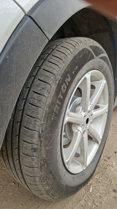 Продам диски 215×65×16.с шинами. 5×114,3