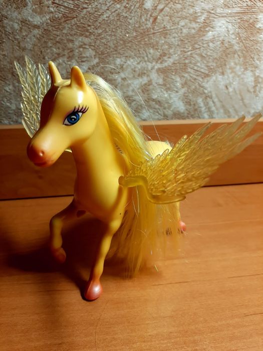 Разные детские игрушки