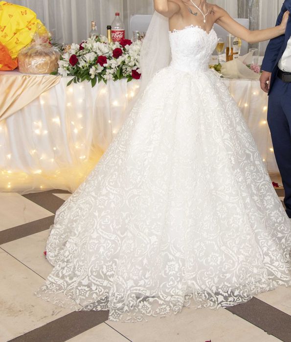 Сватбена рокля 700 лв