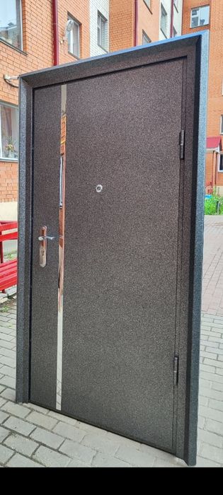 Металлические двери.