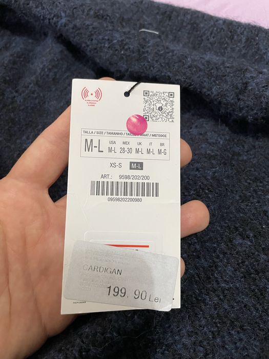 Vand cardigan zara cu eticheta