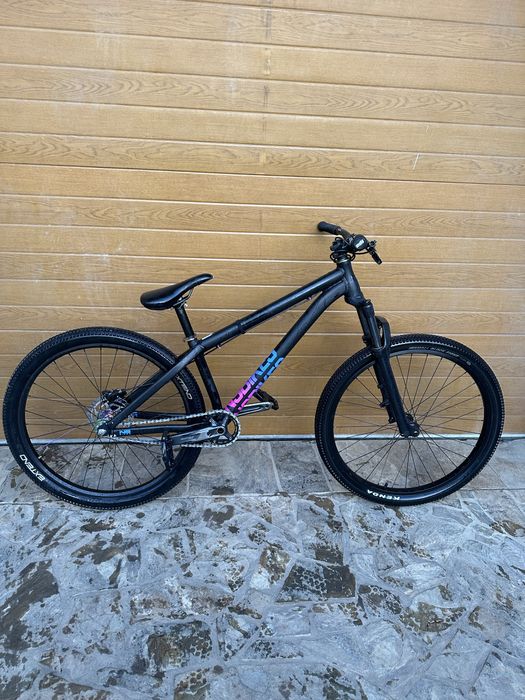 Vand Dirt jumper ns zircus