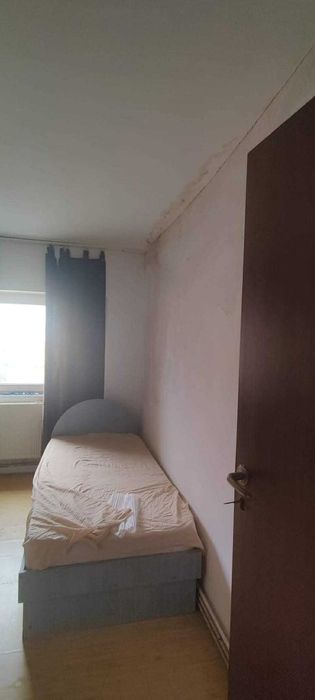 Apartament 3 camere, central Urziceni