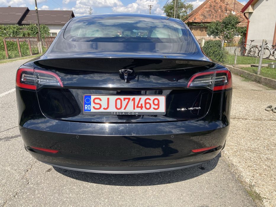 De vânzare Tesla model 3 Dual Drive