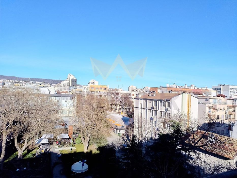 Продава се Тристаен апартамент в Варна, Генералите - 78 кв.м за 1504 €/кв.м - Снимка #4