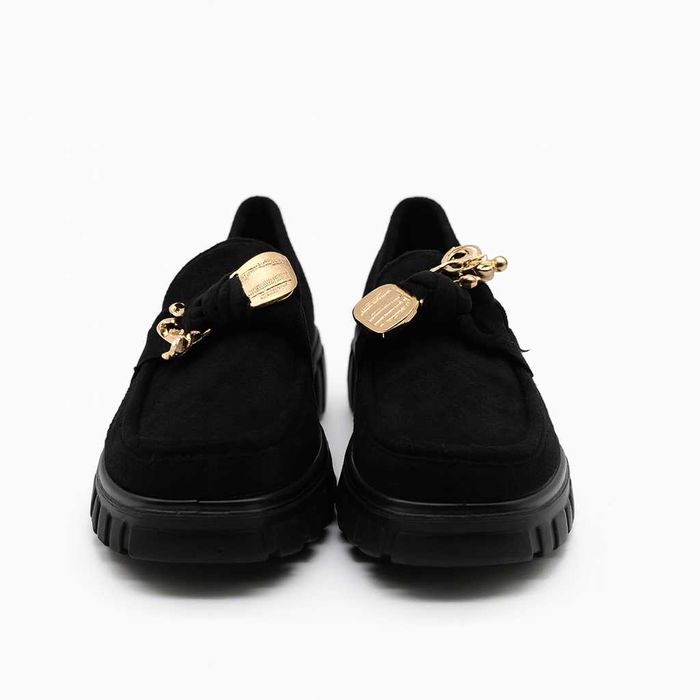 Дамски черни мокасини от еко велур със златист аксесоар