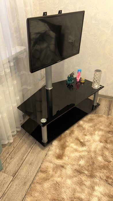 Тумба под телевизор