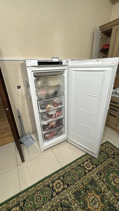 Морозильник indesit