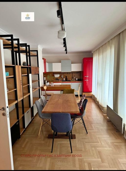 Продажба 3-стаен гр. Варна - Бриз 109m²