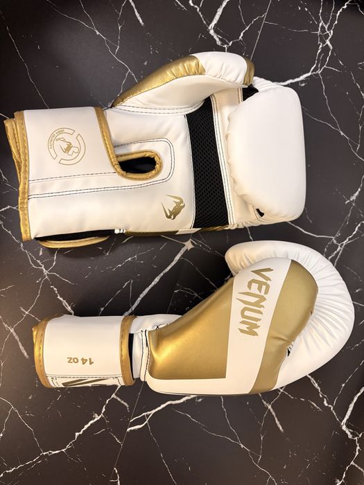 Mănuși Box Venum 14 OZ White Gold – NOI, Kickbox/MMA/Box