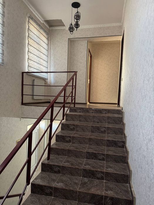 Продаётся коттедж||Uy Sotiladi