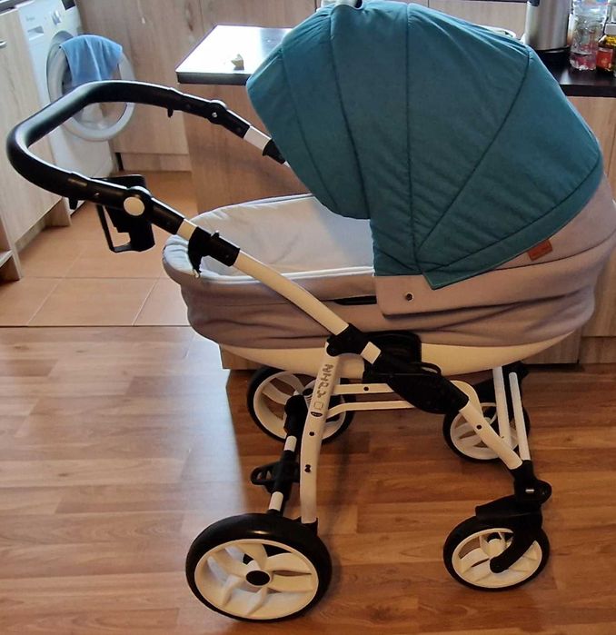 Бебешка количка babymert