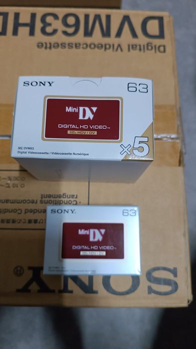 Кассеты для видеокамер и студийные профессиональные