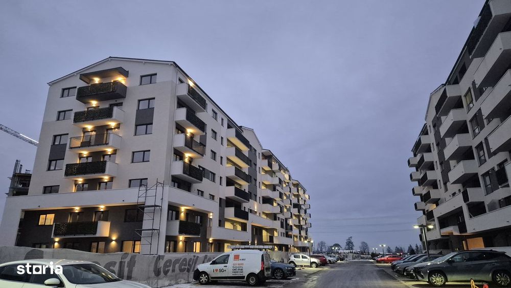 Garsoniera, 38.5 mp + 8 mp balcon, bloc nou Brasov, iunie 2027