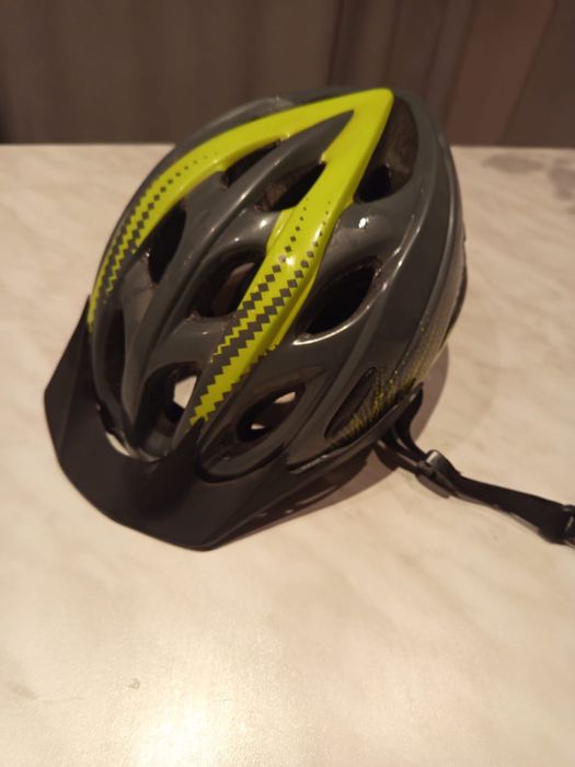 Шлем велосипедный GIANT