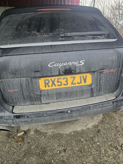 Продавам Porshe Cayenne 4.5 V8