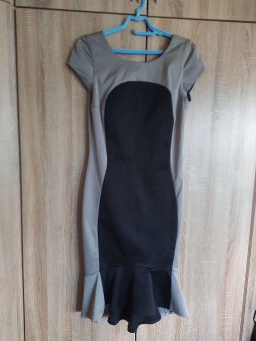 рокля Юнона, чисто нова с етикет -