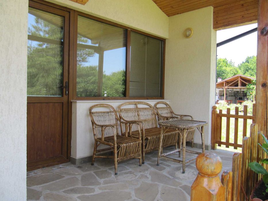 Продава се Къща в Варна, Победа - 70 кв.м за 1143 €/кв.м - Снимка #2