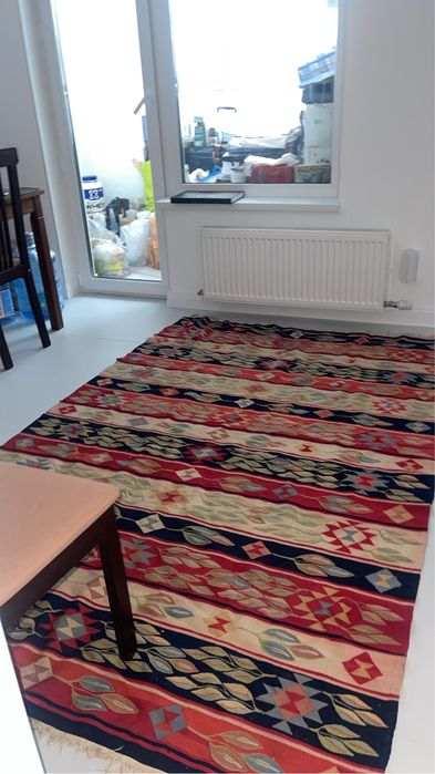 Продаётся  ковры б/у в хорошем сосотянии