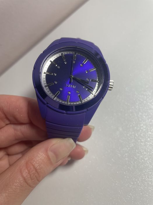 Часовник Esprit