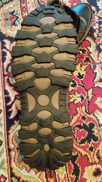 Зимние ботинки...