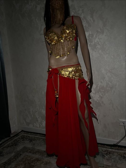 Arabiski kastyum. Arabcha raqs kiyimi