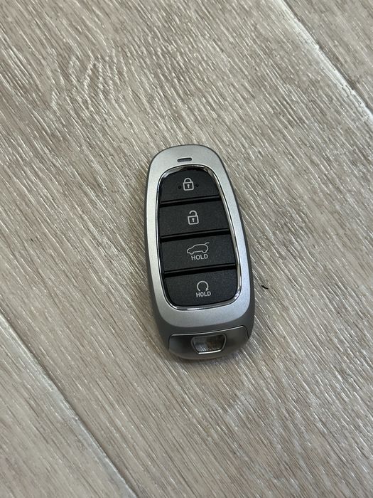 Продам ключ smart hyundai tucson новый