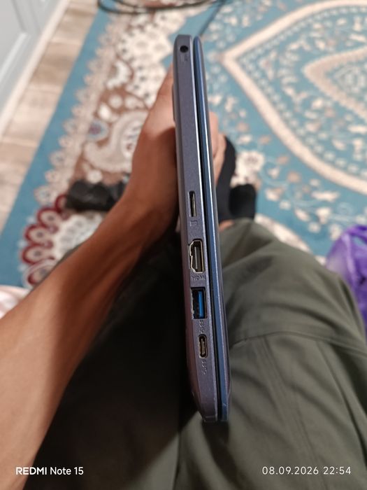 Ноутбук Asus на запчасти