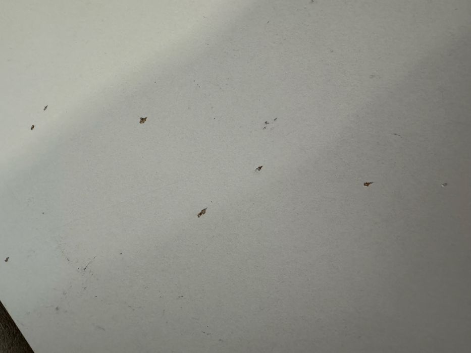 Продам тумбу под телевизор