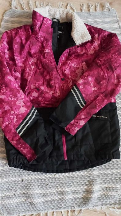 Детски и други ски якета ,панталони и гащеризони