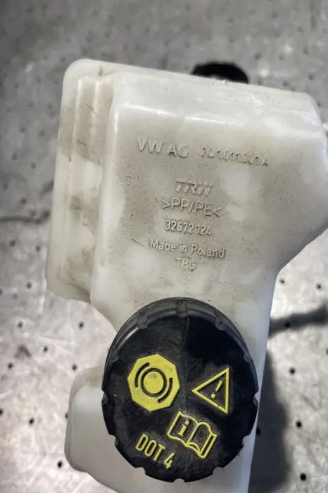 Pompa de frana 32672124 Seat Ibiza