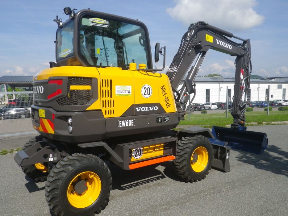 Услуга мини экскаватора вольво 60