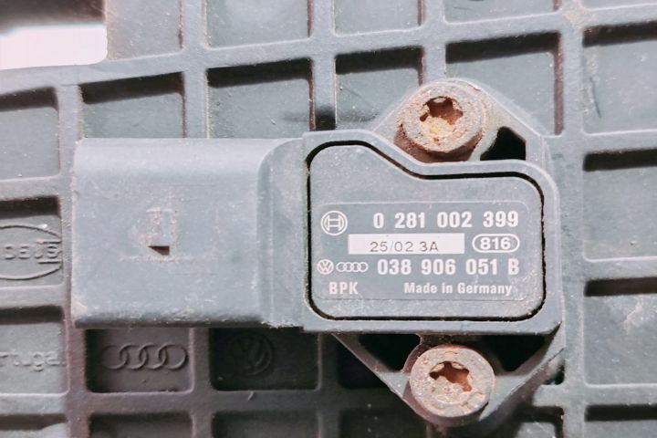 Senzor presiune intercooler 038906051B / 0281002399 Audi A4 B6 seria