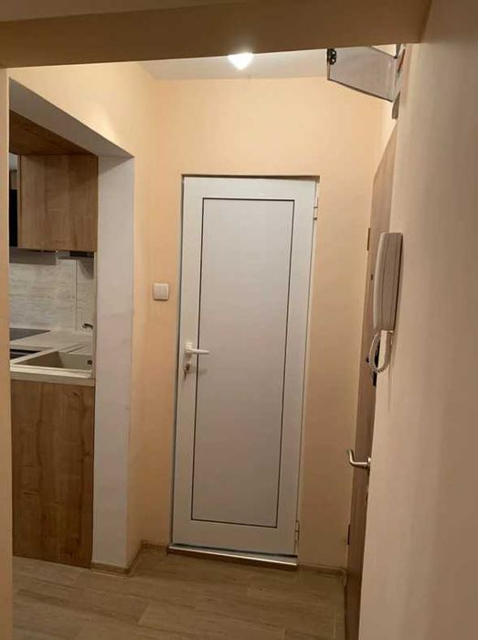 Дава се под наем Двустаен апартамент в София, Център - 50 кв.м за 612 € - Снимка #7