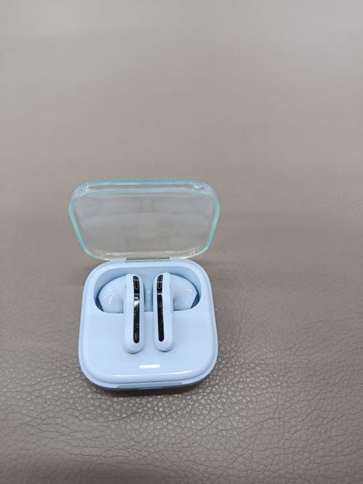 Продам наушиники redmi buds 6 active