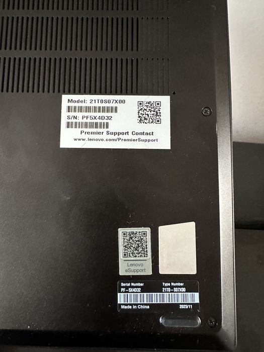 Lenovo E14 Gen 7 Ryzen 7 250 1TB 32GB Ram