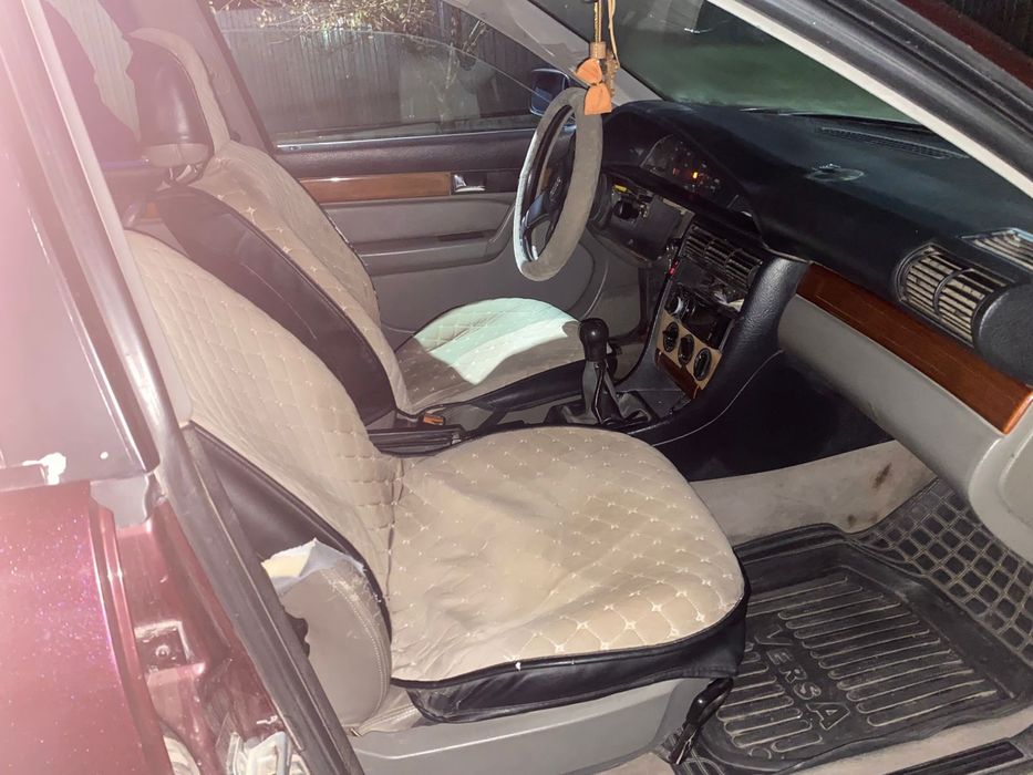 Продам машину срочно