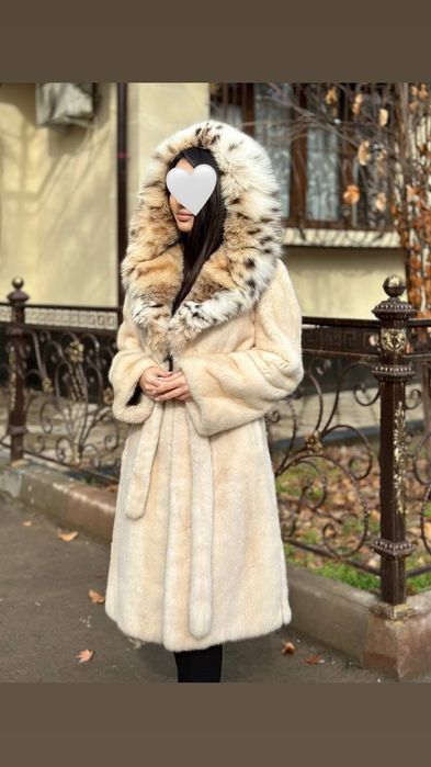 Итальянская Норковая шуба с капюшоном из Рыси