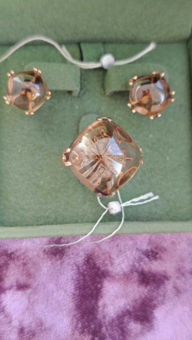 Продаю золотой комплект